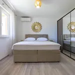 Luxury Sea View