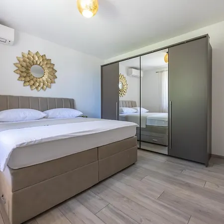 아파트 Luxury Sea View